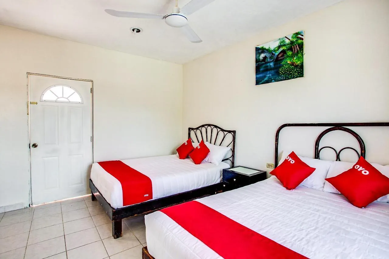 Oyo Hotel Addy Tulum 2*,  Messico